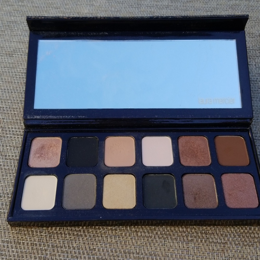 Laura Mercier Caviar Colour Eyeshadow Pallette
